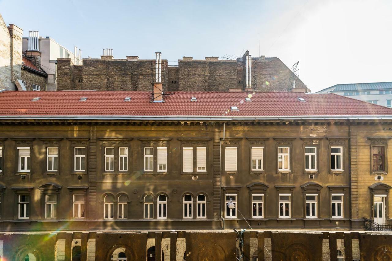 Pop Arts Studios Budapeste Exterior foto
